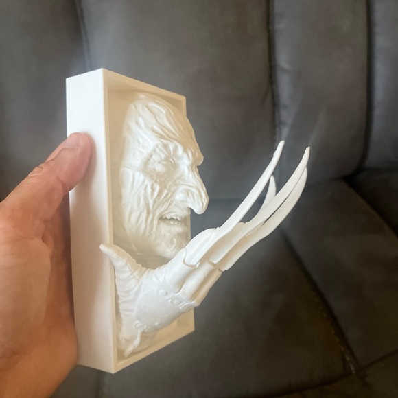 Freddy Krueger Bookend | Nightmare on Elm Street | Horror Decor - Picture 6 of 7